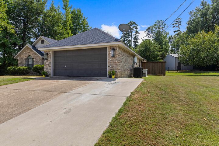 Property Photo: 4508 Memorial Dr TX 75672