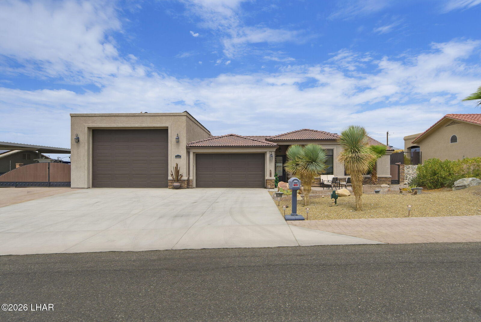 Property Photo:  3239 Palm Tree Dr  AZ 86404 