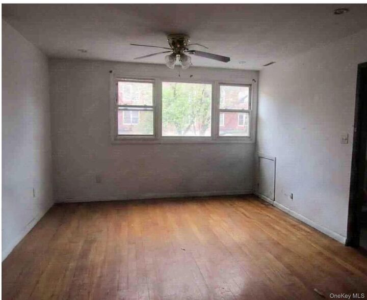 Property Photo: 3117 68th Street 2 NY 11377