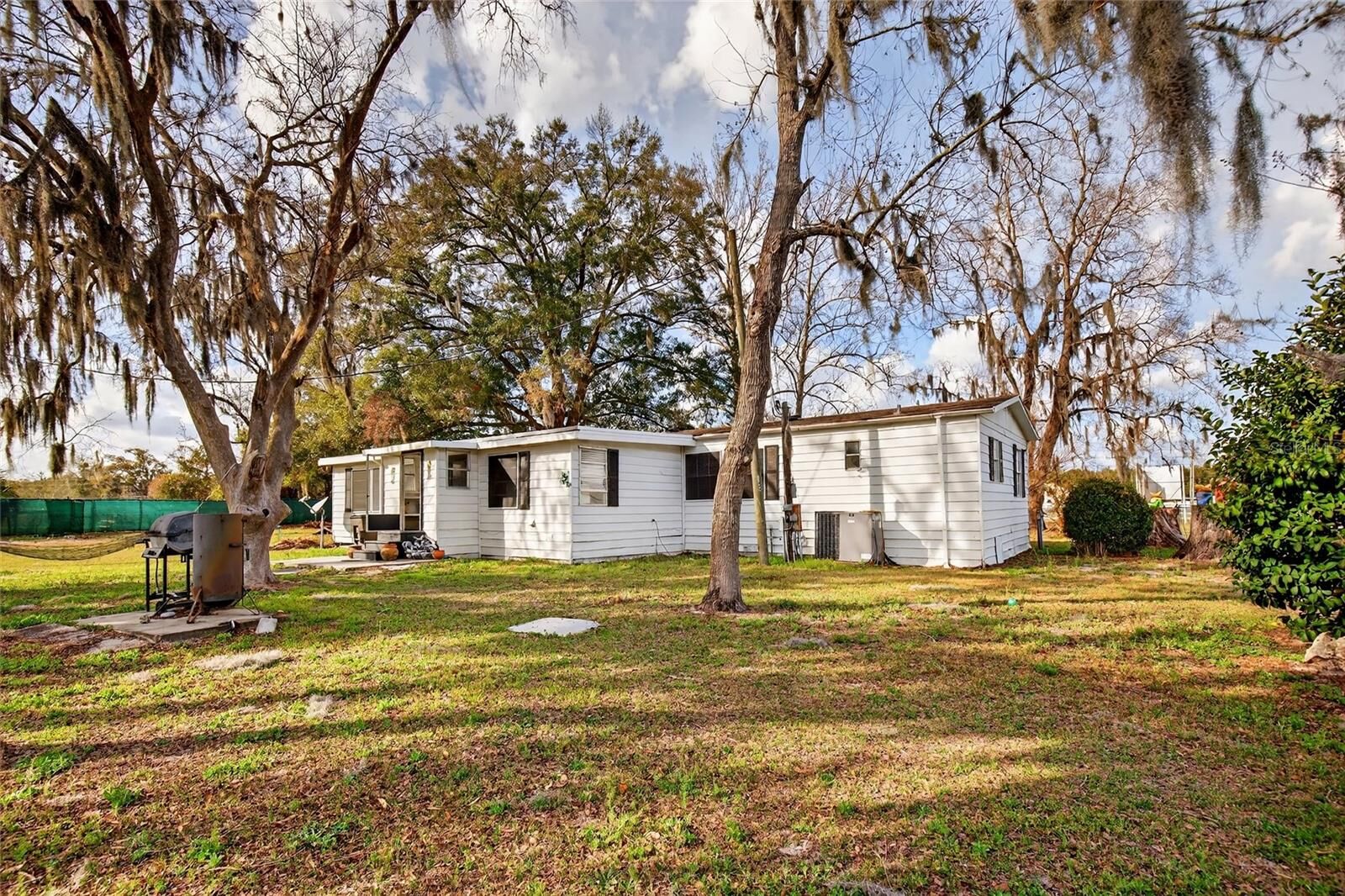 Property Photo:  11150 W Highway 40  FL 34482 