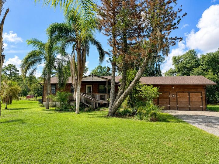 Property Photo:  5280 Haywood Ruffin Road  FL 34771 