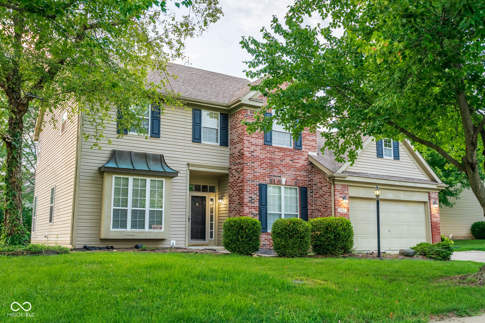 Property Photo:  8302 Crystal Pointe Lane  IN 46236 