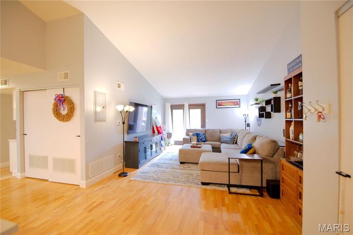 Property Photo: 1400 Heritage Landing 304 MO 63303