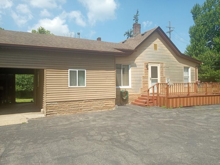 Property Photo:  20129 Huron River Drive  MI 48173 