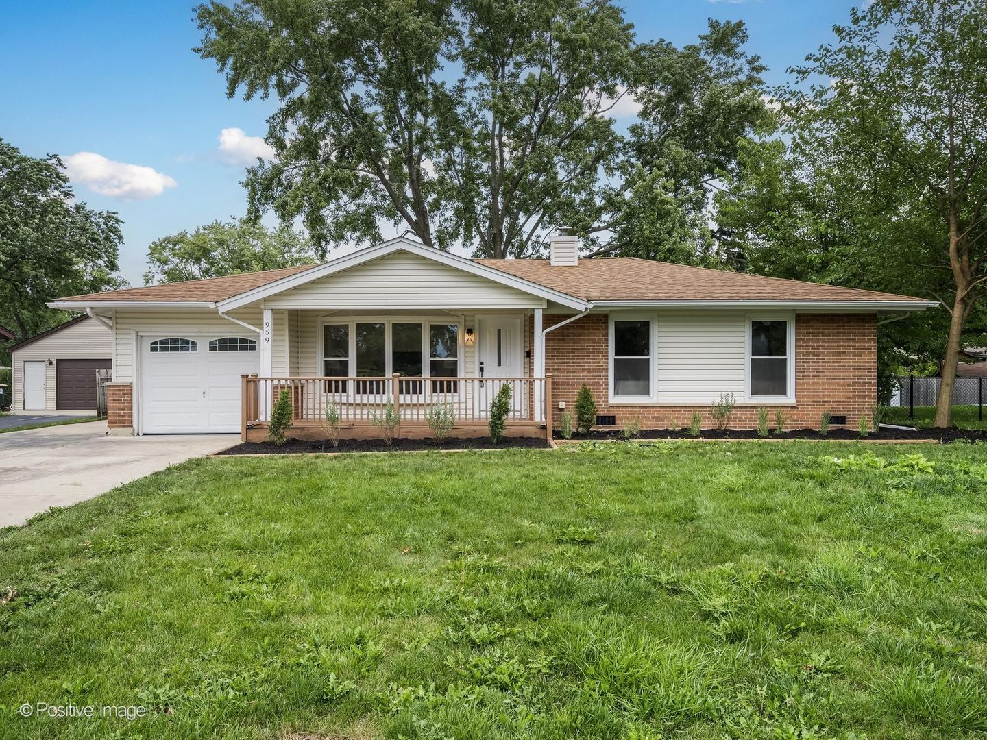 Property Photo:  959 Ridge Avenue  IL 60007 
