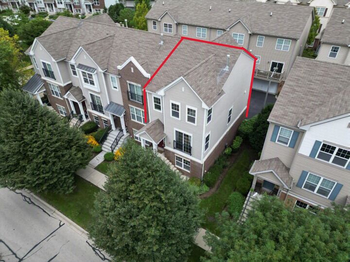 Property Photo:  1208 Harding Avenue  IL 60016 