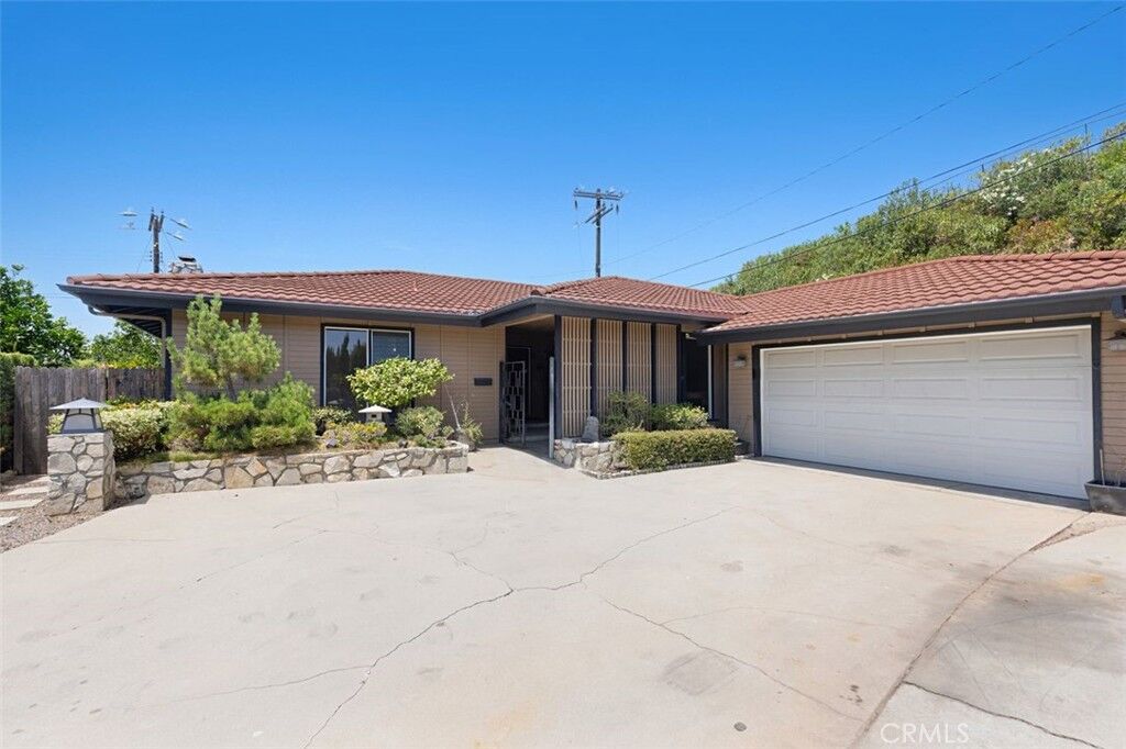 Property Photo: 13675 Sycamore Drive CA 90601