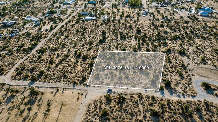 Property Photo:  1 Pine Tree Road  CA 92372 
