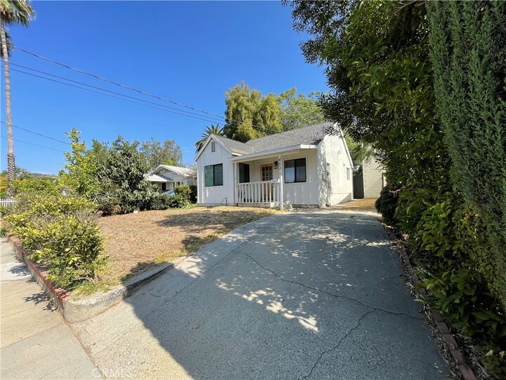 Property Photo: 463 Macdonald Street CA 91103
