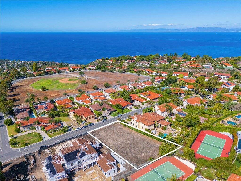 Property Photo: 1520 Via Zurita CA 90274