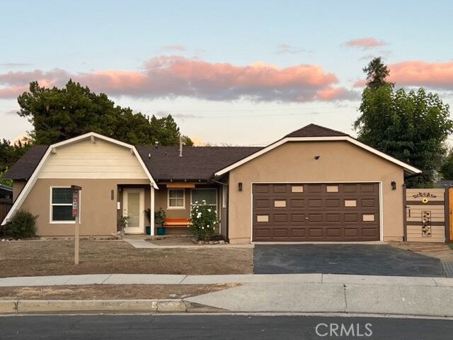 Property Photo:  6904 Royer Avenue  CA 91307 