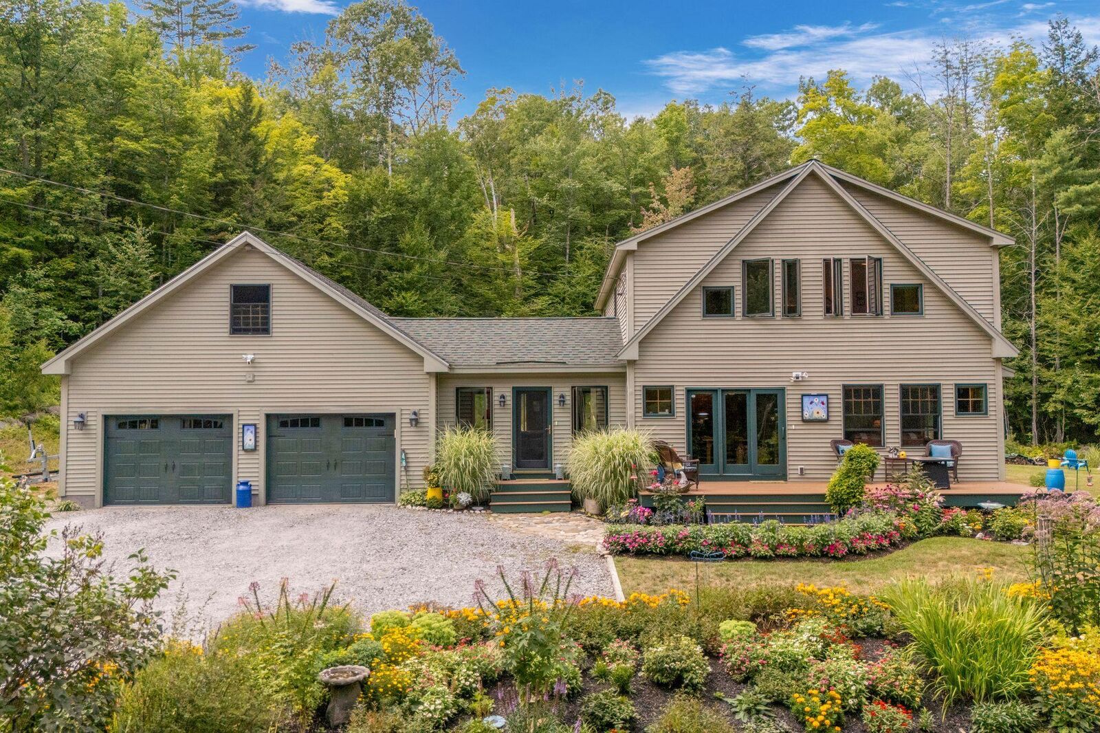 Property Photo:  46 Holly Loop  ME 04009 