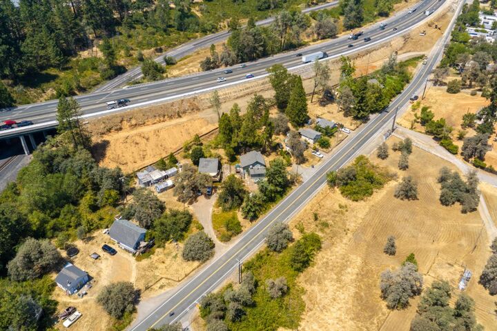 Property Photo:  220 Ponderosa Way  CA 95713 