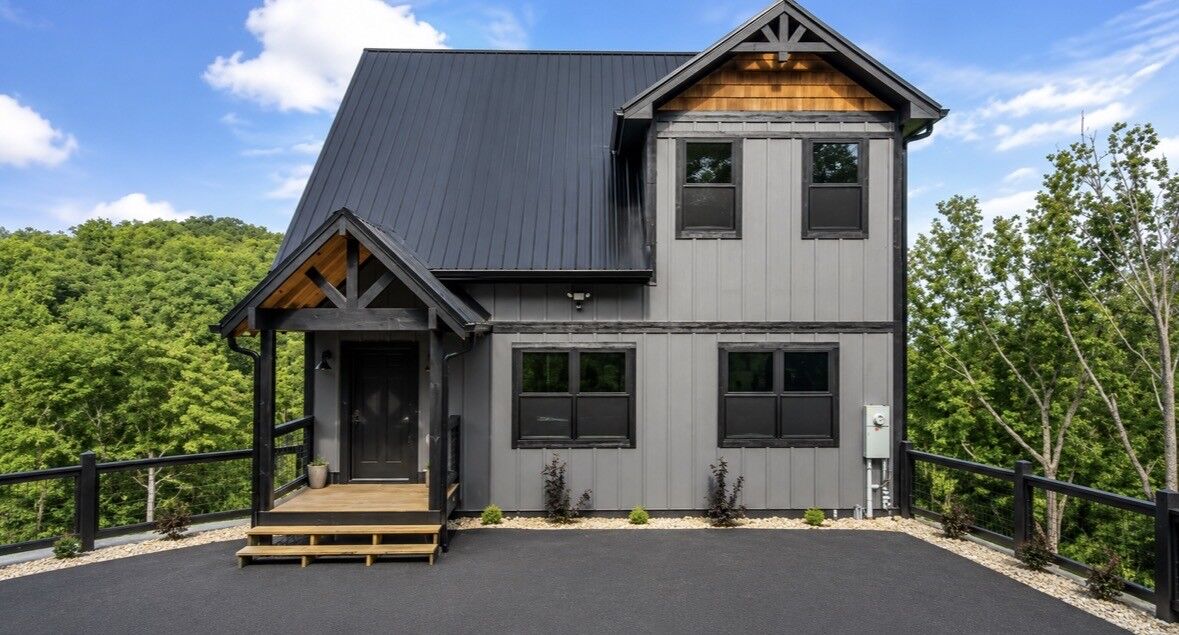 Property Photo:  3414 Sugar Maple Loop Rd  TN 37862 