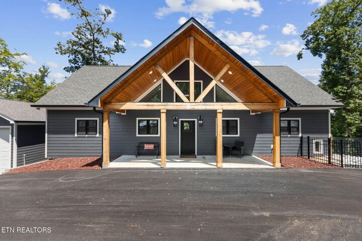 Property Photo:  552 Fox Ridge Lane  TN 37714 