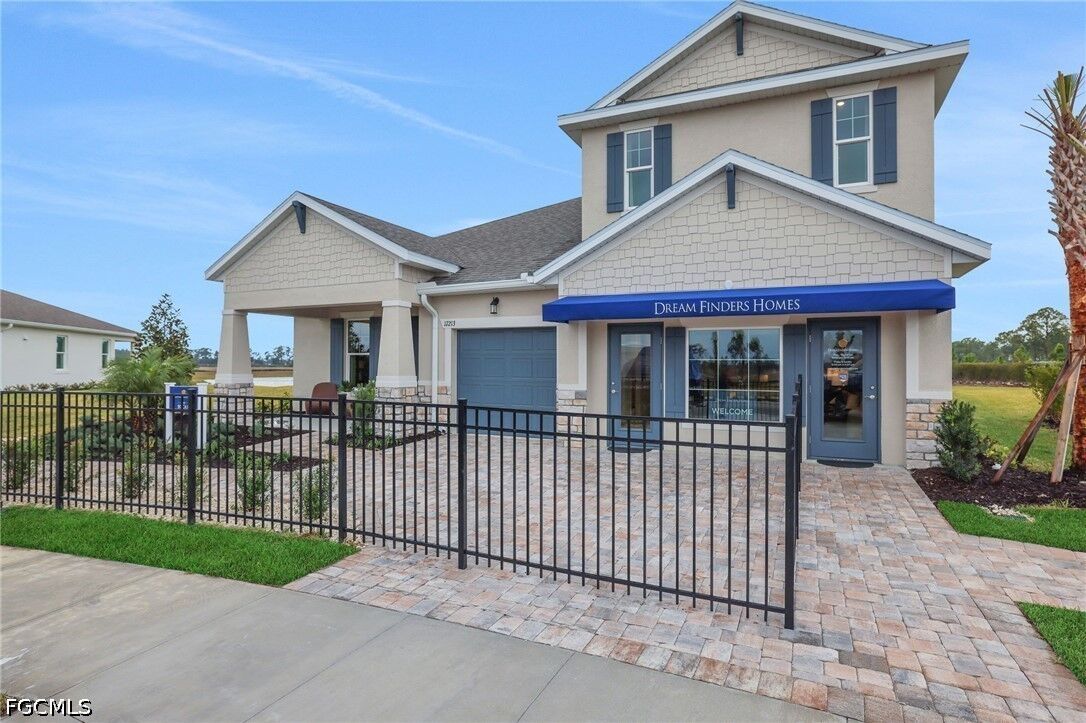Property Photo: 17297 Cottontail Circle FL 33982