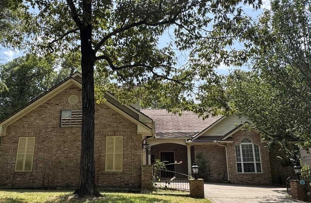 Property Photo:  103 Harmony Hill Court  TX 75701 