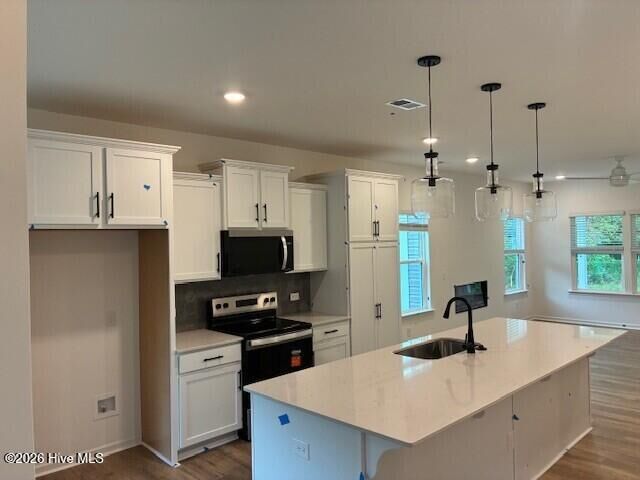 Property Photo:  413 Rolling Road 96  NC 28405 