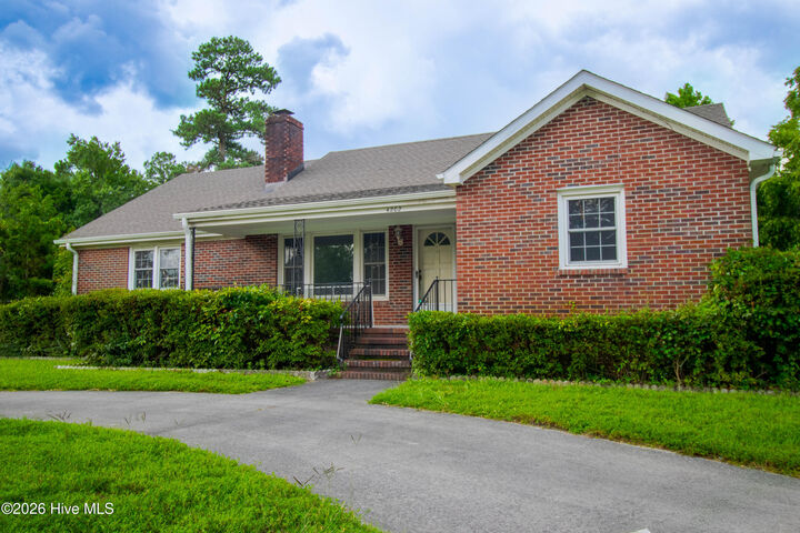 Property Photo: 4202 Dewitt Road NC 28405
