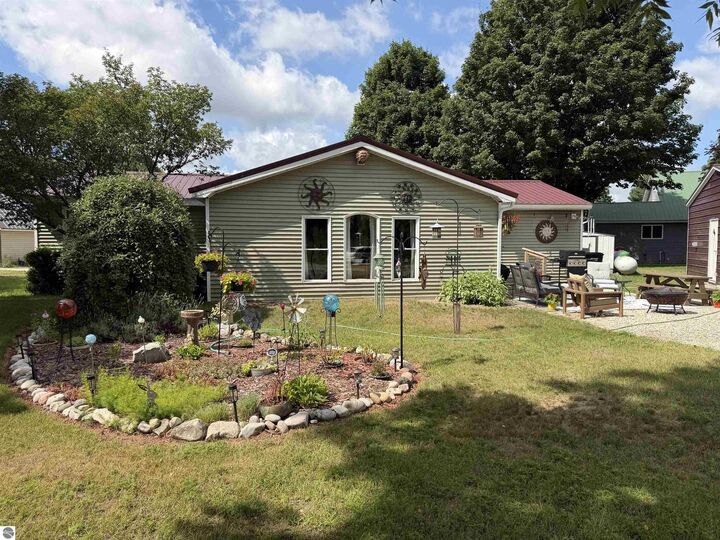 Property Photo: 7542 3rd Street MI 49683