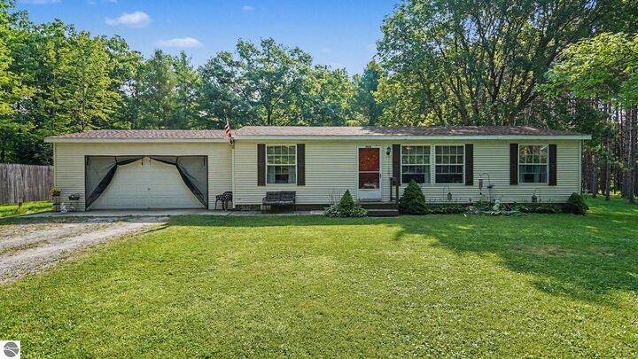 Property Photo: 1126 Schemp Road MI 48635
