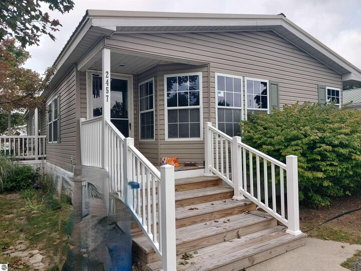 Property Photo: 2457 Friendship Drive MI 49686