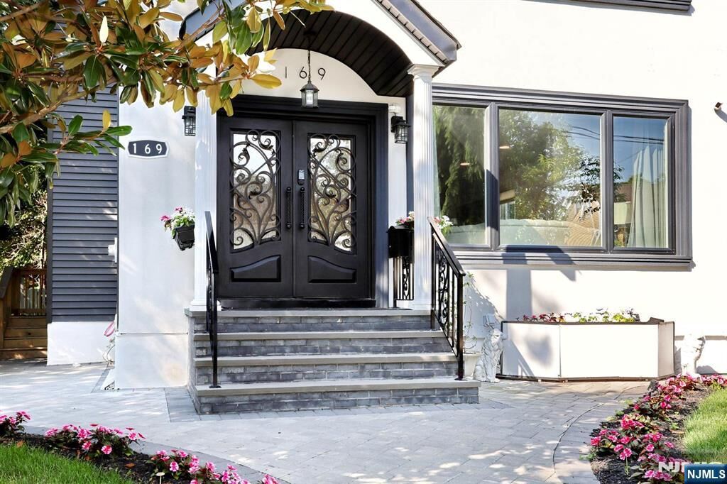 Property Photo:  169 Woodward Avenue  NJ 07070 
