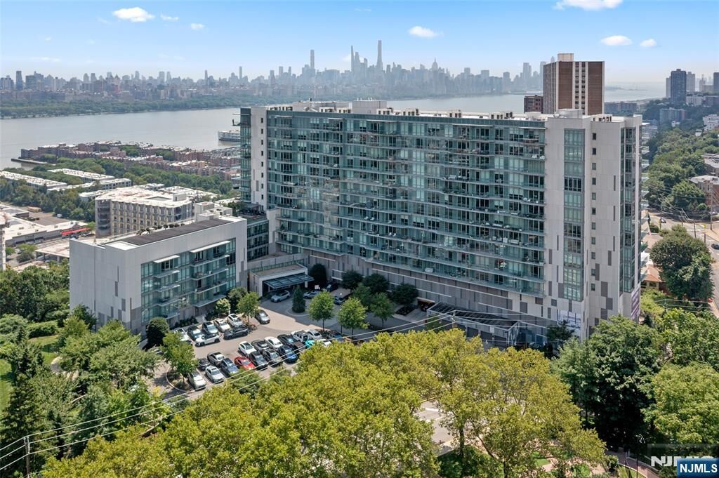 Property Photo: 320 Adolphus Avenue 1102 NJ 07010