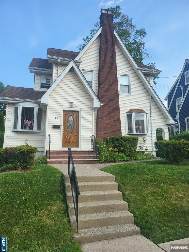 Property Photo: 19 Irvington Place NJ 07013
