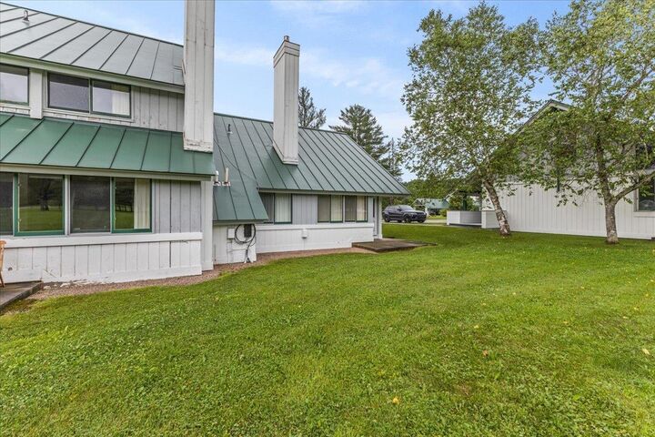 Property Photo:  185 Village Green Drive  VT 05661 