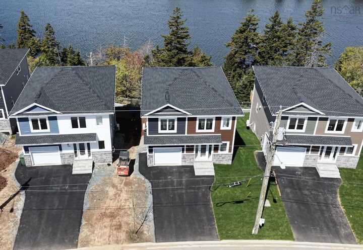 Lot 2040 115 Flatrock Crescent — photo 1