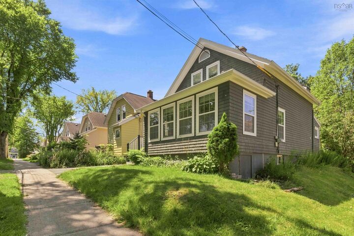 Property Photo: 6167 Windsor Terrace NS B3K 1S5