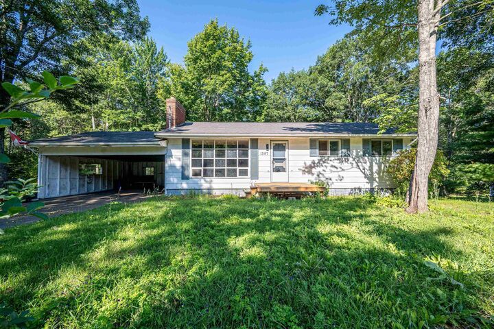 1587 Annette Street — photo 1