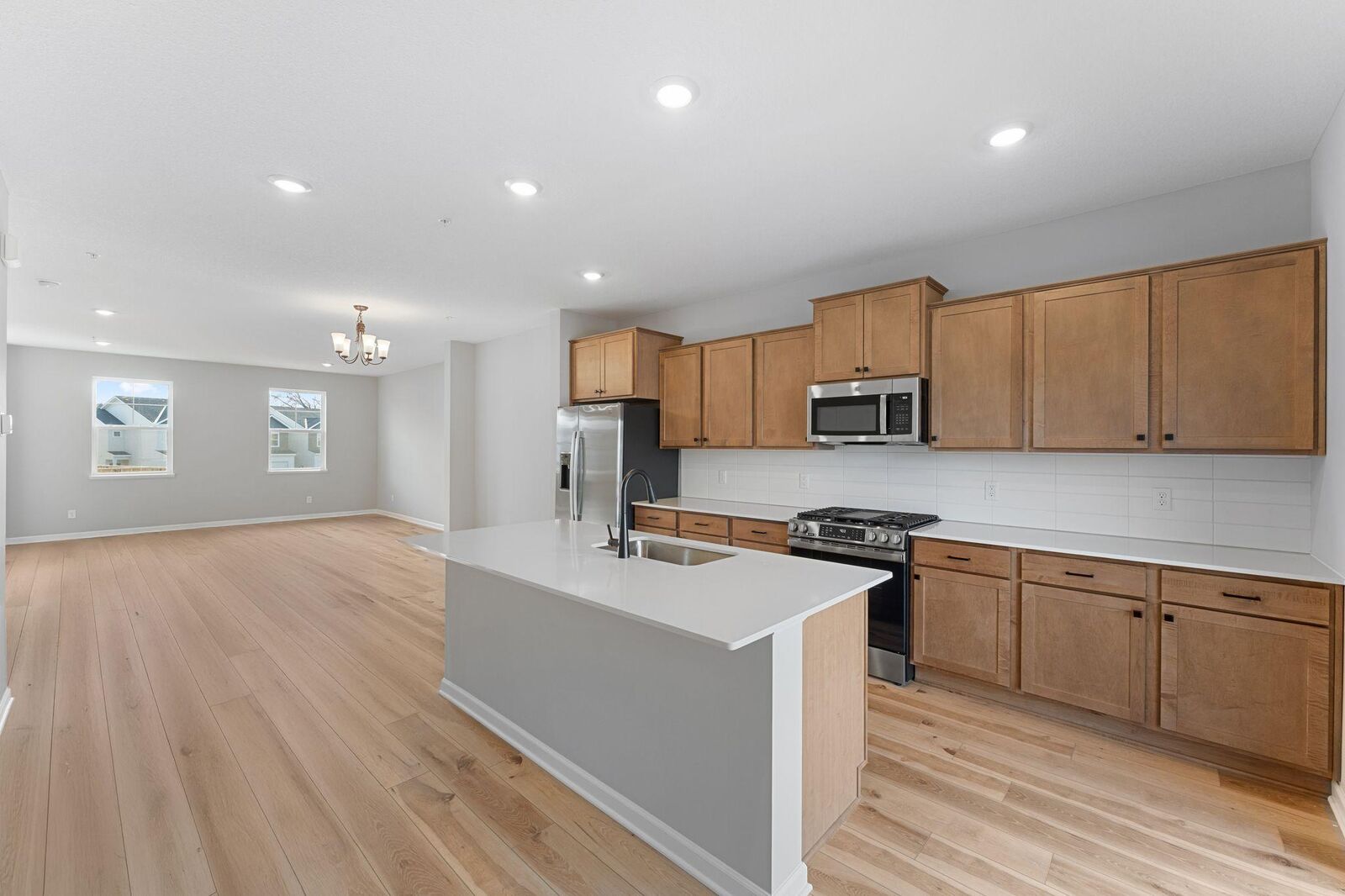Property Photo: 1523 Trellis Lane MN 55118