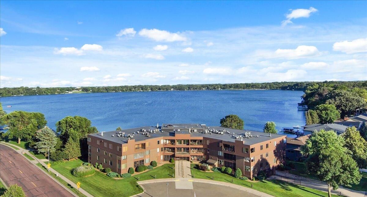 Property Photo: 601 Shoreacres Drive 107 MN 56031