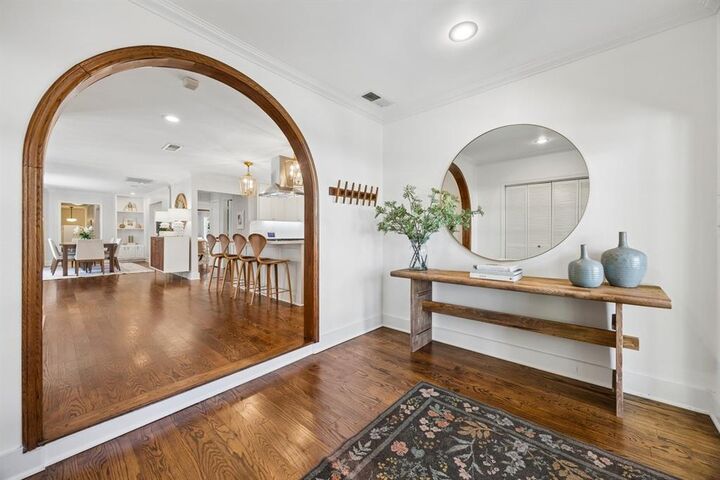 Property Photo: 7920 Goforth Road TX 75238