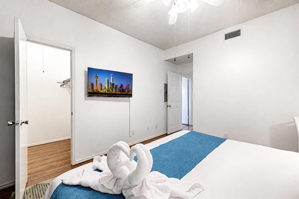 Property Photo:  1700 Amelia Court 224  TX 75075 