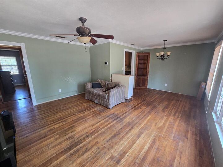 Property Photo:  1366 Peach Street  TX 79602 