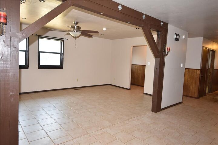 Property Photo: 5501 N Post Road OK 73044