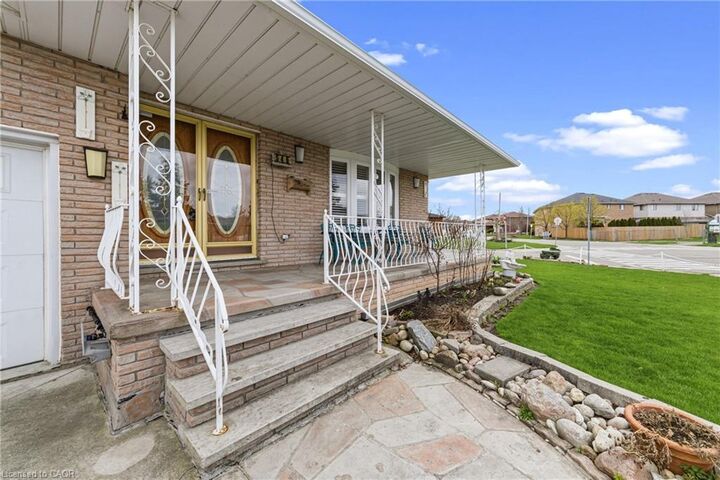Property Photo: 546 Dicenzo Drive ON L9C 2C3