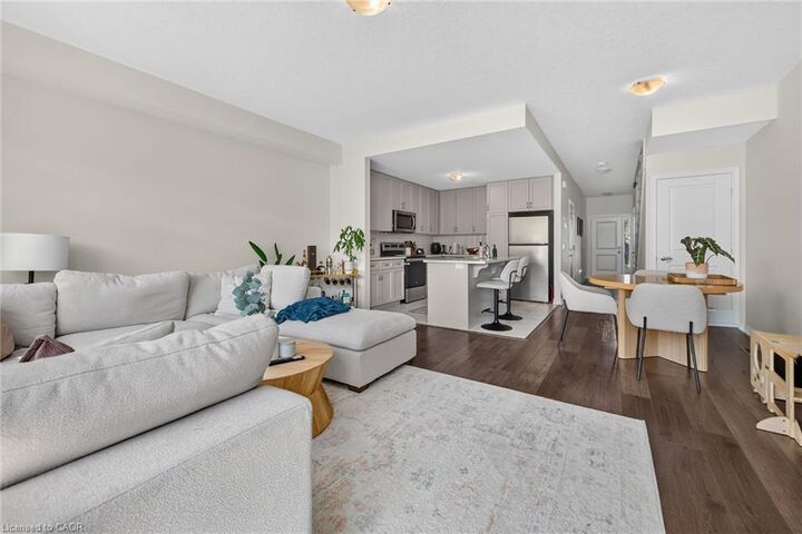 Property Photo: 27 Rachel Drive 22 ON L8E 0K6