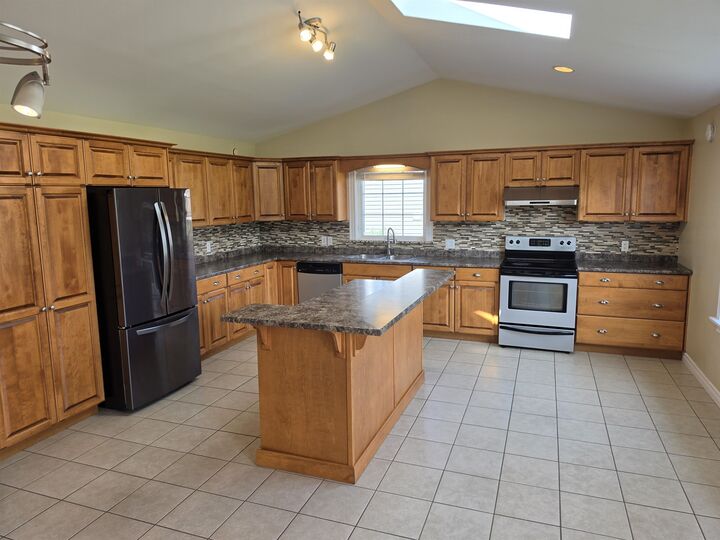 Property Photo:  14 Meadow Lane  PE C1E 2H7 