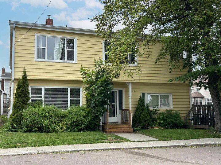 Property Photo:  29 Ole King Square  PE C1A 1P8 