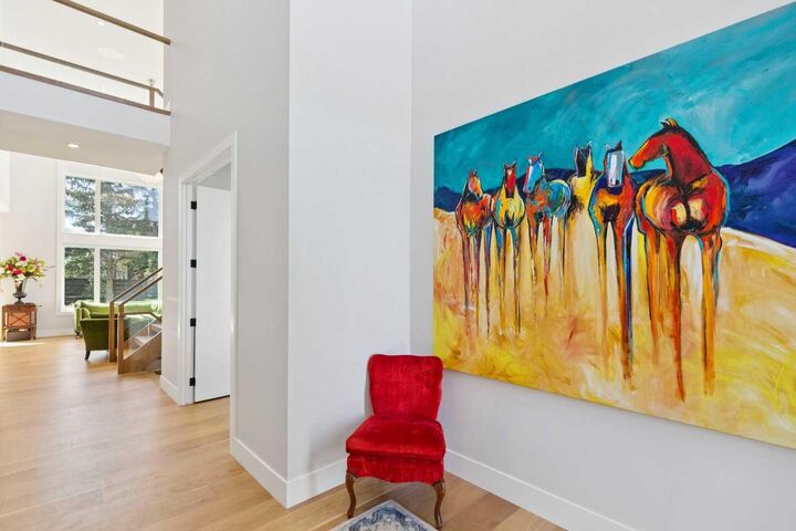 Property Photo: 23 Elveden Park SW AB T3H 2A9