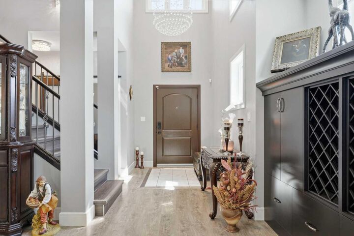 Property Photo: 40 Vienna Close AB T4R 0P1