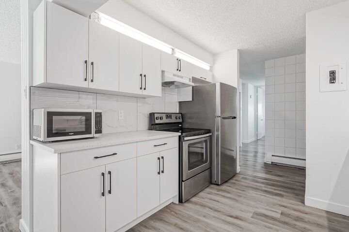 6919 Elbow Drive SW 113 — photo 1