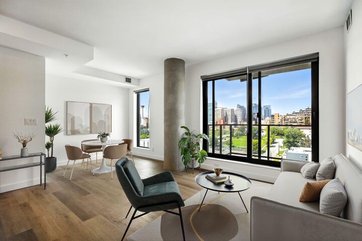 Property Photo: 123 4 Street NE 1013 AB T2E 8K3