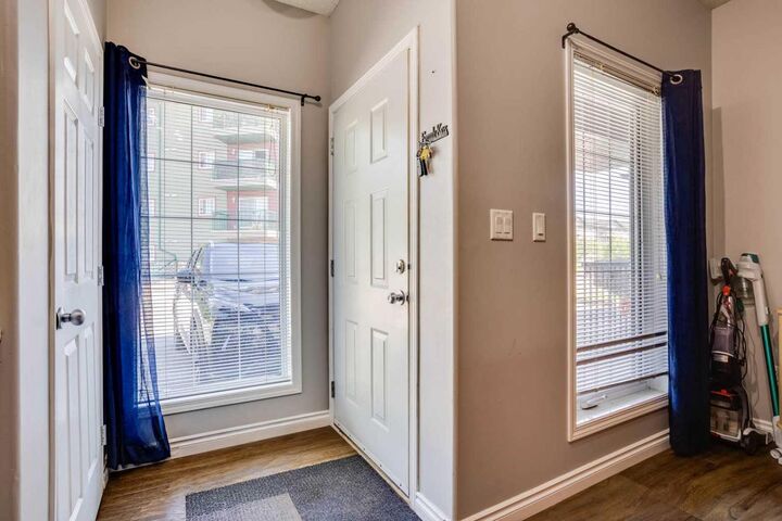Property Photo: 200 Lougheed Drive 4104 AB T9K 2W3
