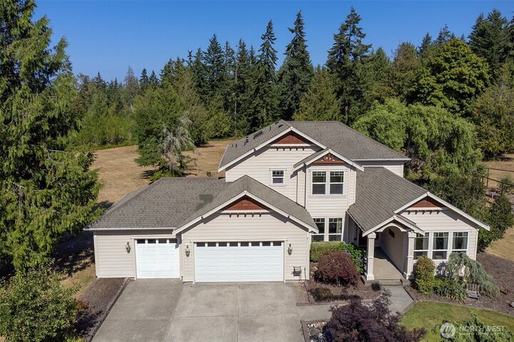 Property Photo: 1706 Lower Elwha Road WA 98363