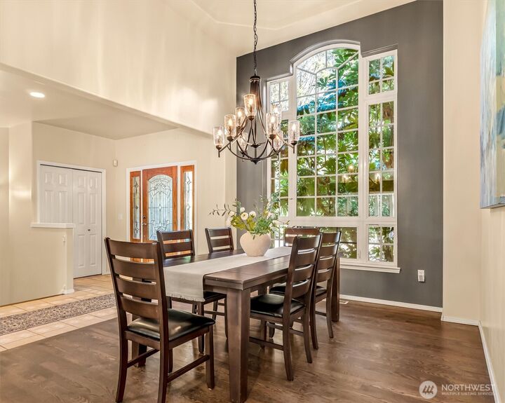 Property Photo:  13718  58th Street SE  WA 98290 